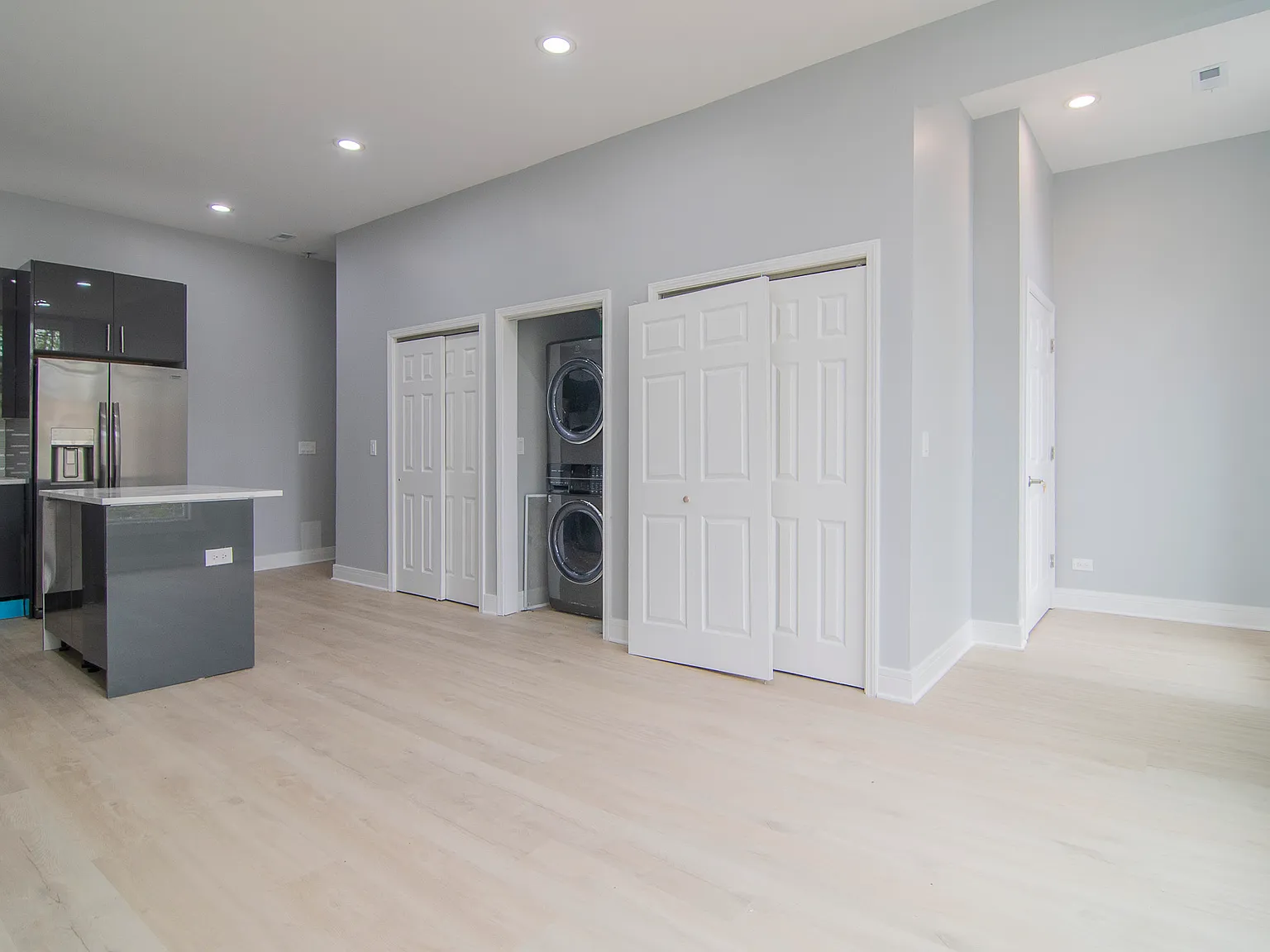 6600 S Evans Ave — Photo 3