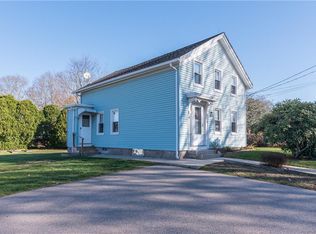 19 State St, Westerly, RI 02891