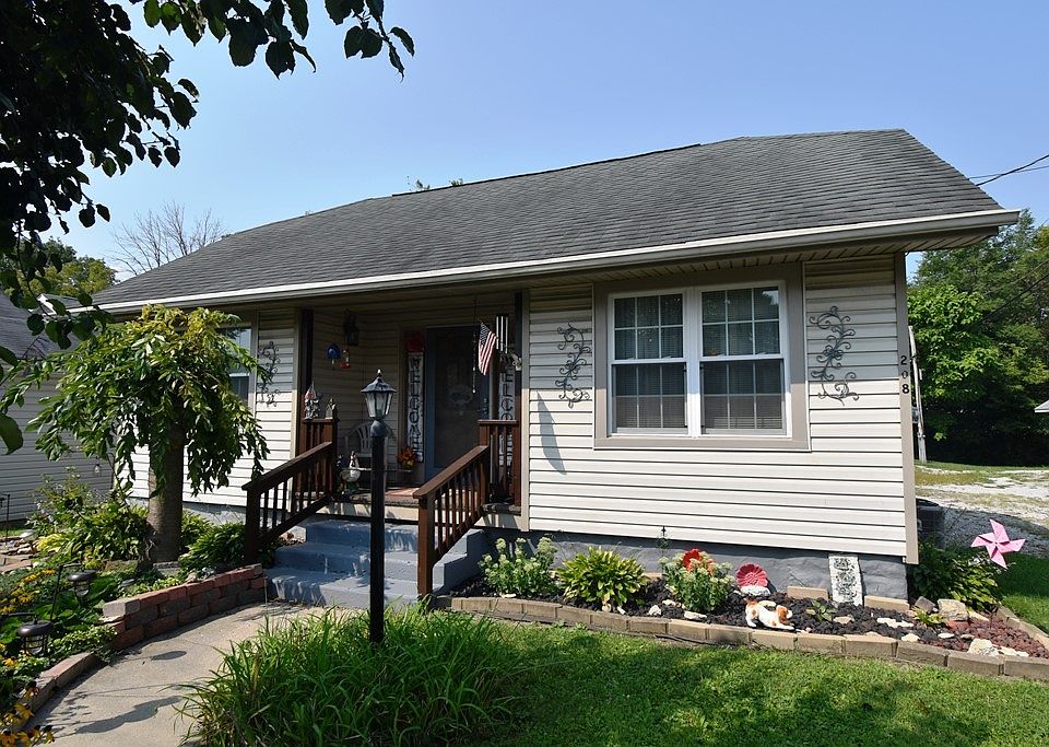 1st image of 208 N Hoke Ave