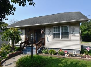 208 N Hoke Ave, Frankfort, IN