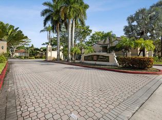 1743 Village Blvd APT 102, West Palm Beach, FL 33409