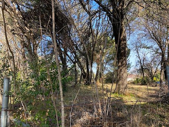 4th image of 3899 El Portal Dr