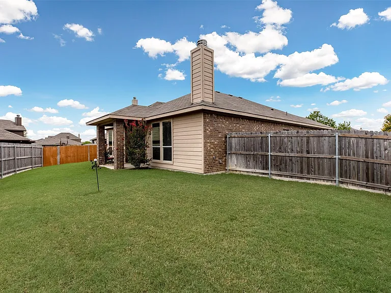 509 Vidalia Ct — Photo 24