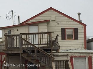 205 Brown Ave, Mott, ND 58646