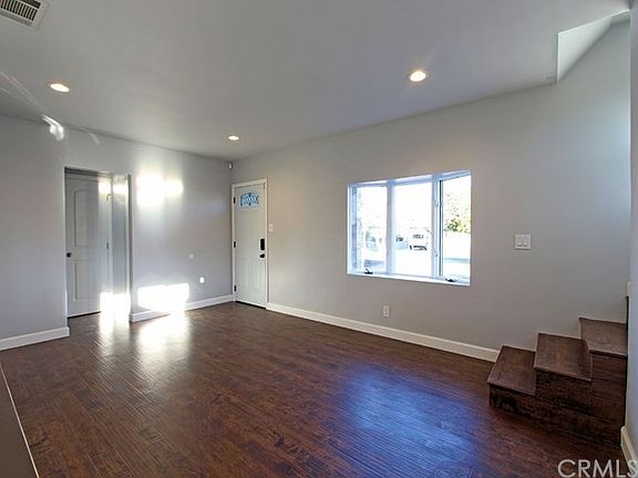 5th image of 11856 Ashworth St