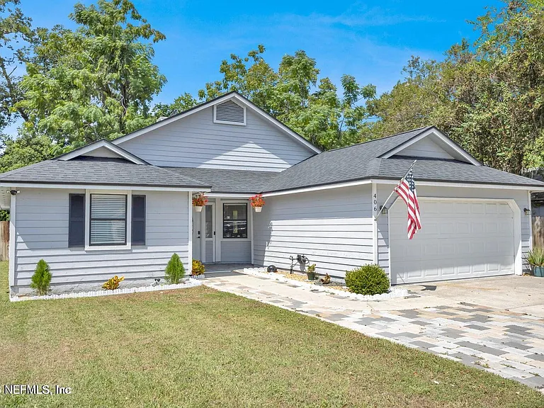 406 Cranes Landing Ct — Photo 1