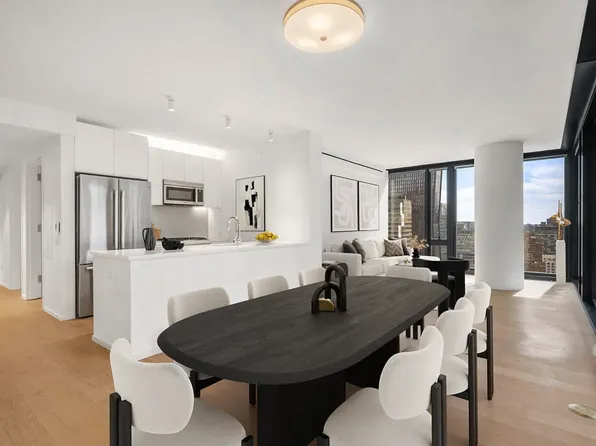 685 First Avenue image 5 of 21