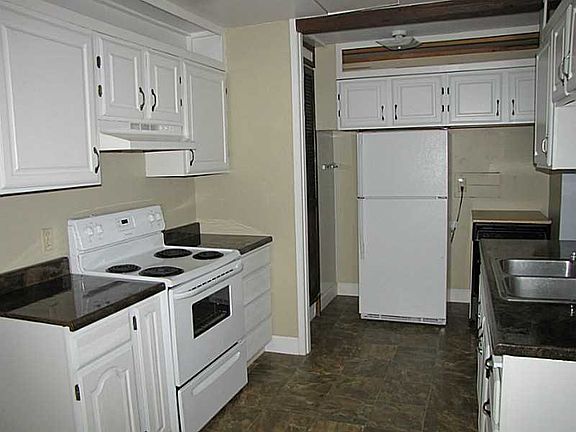 5th image of 1431 Avenue B