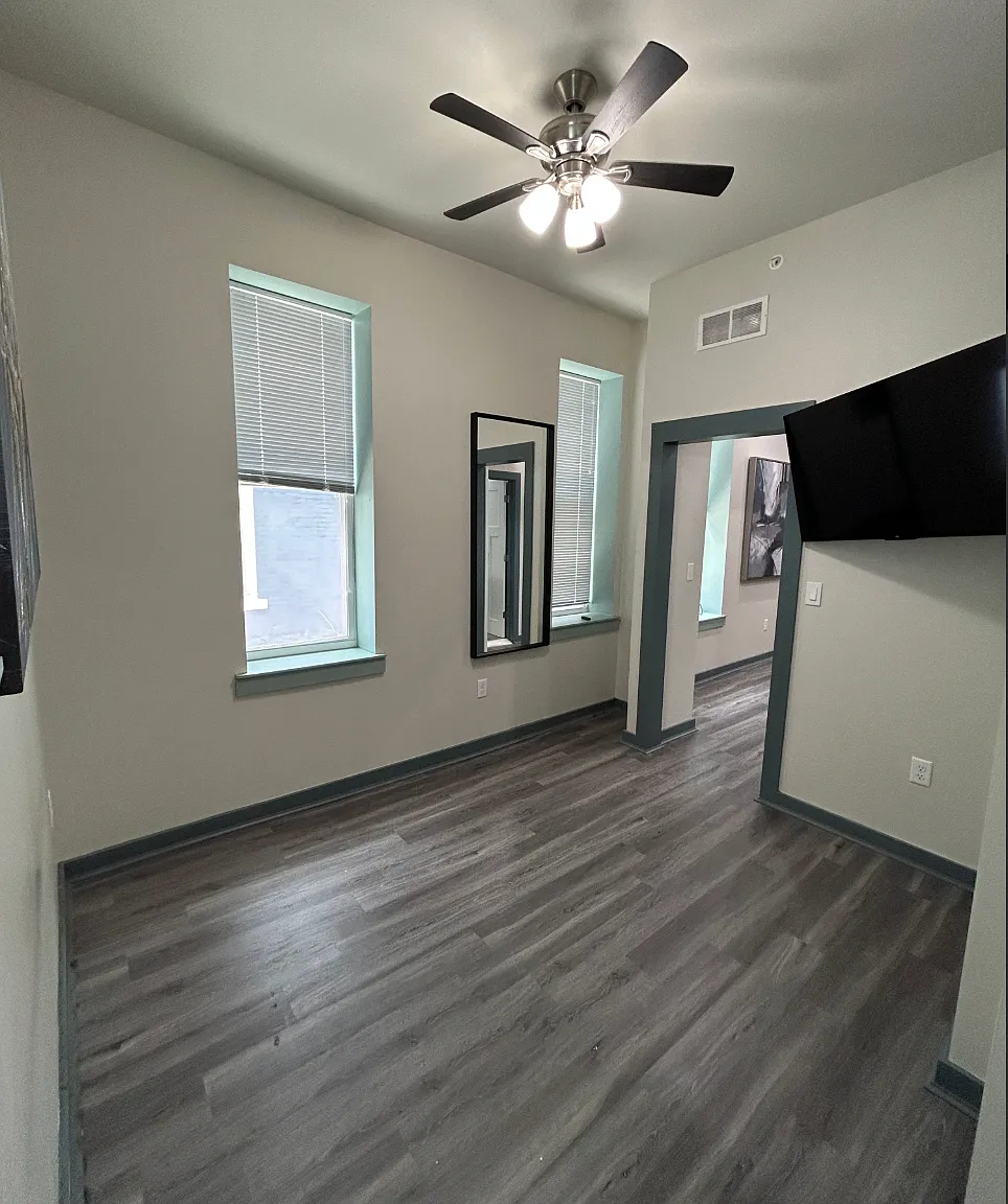 1 bed, 800 sqft, $1,200 — Photo 4