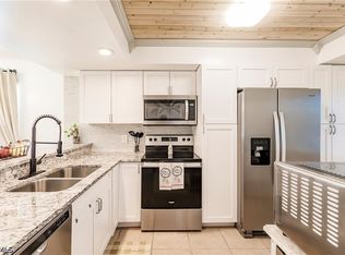 321 Cape Coral Pkwy W APT 109, Cape Coral, FL 33914