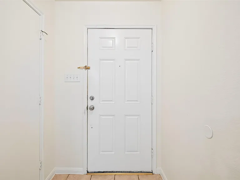 10426 Briar Patch St — Photo 6