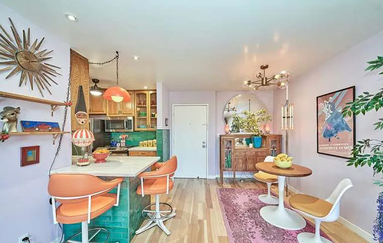 320 S Ardmore Ave #310 — Photo 2