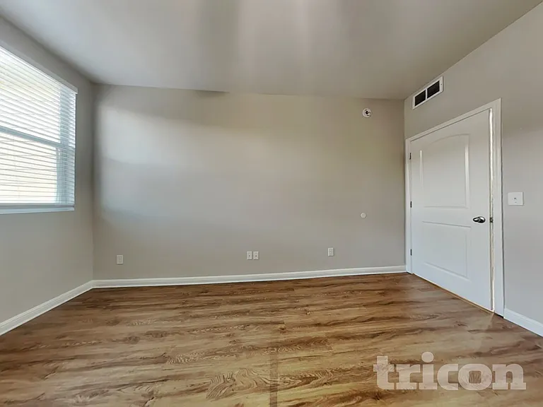 288 Ferrule Dr — Photo 9