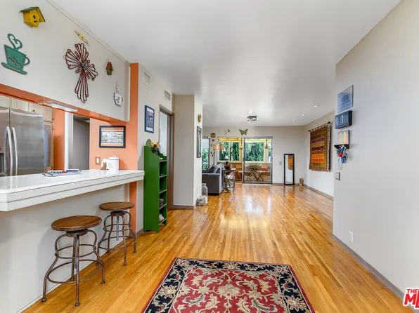 1901 Peyton Ave APT N, Burbank, CA 91504