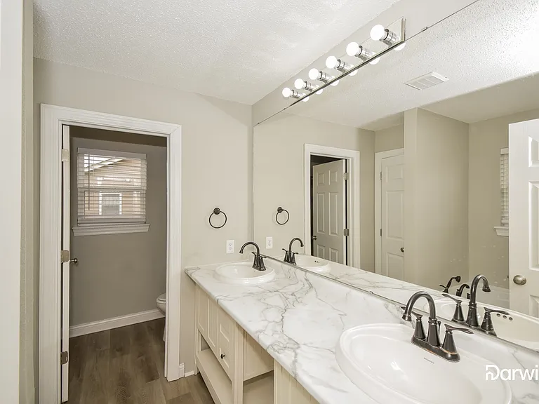 11531 Long Lake Dr — Photo 8