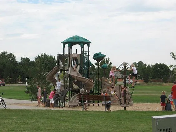 11351 W Parkhill Dr — Photo 28