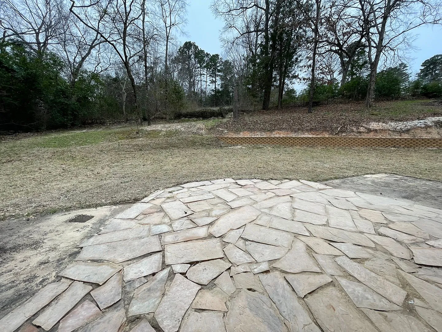 Beautiful 3bd-3bth House In Gated Community Available August 11th — Photo 4