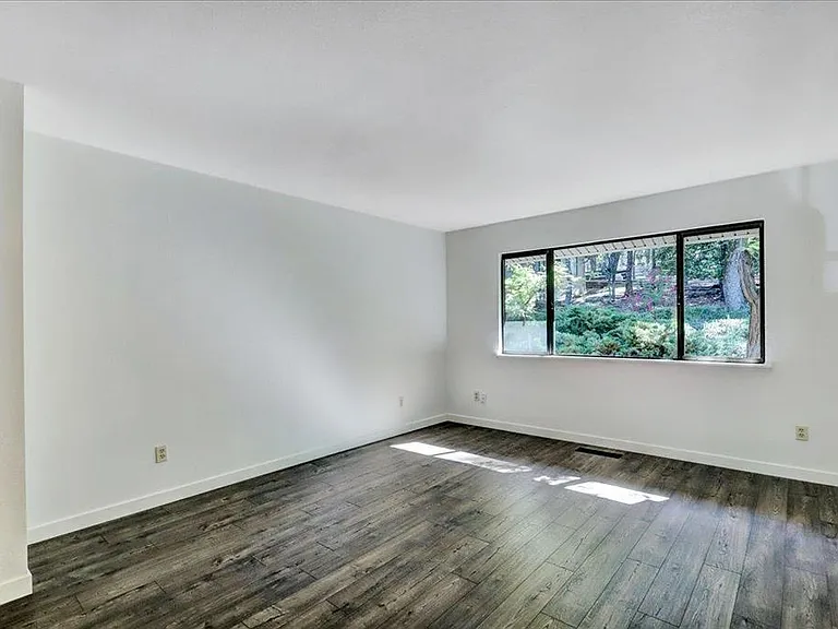 14319 Knobcone Dr — Photo 19