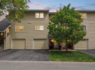322 W Point McKay Gdns NW, Calgary, AB T3B4V8