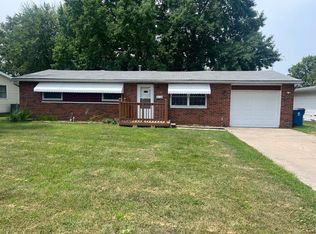 422 Oregon St, Bethalto, IL