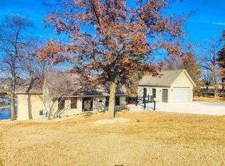 17-52 Lakeview Cir, Lanark, IL 61046