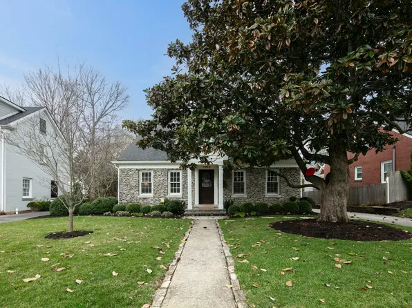 1230 Cooper Dr, Lexington, KY 40502