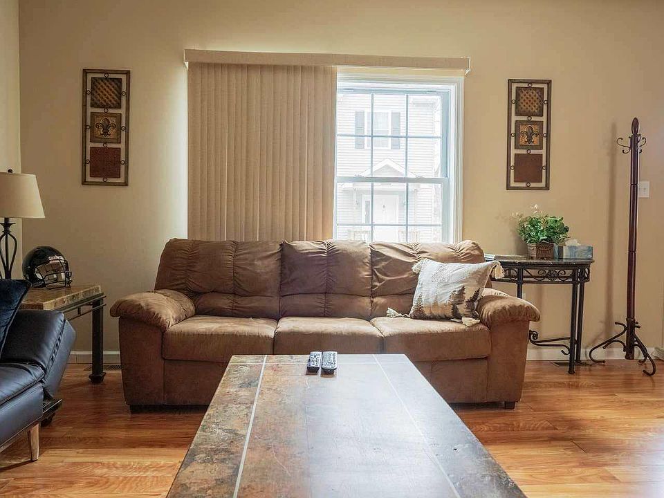 1st image of 27 West St #A