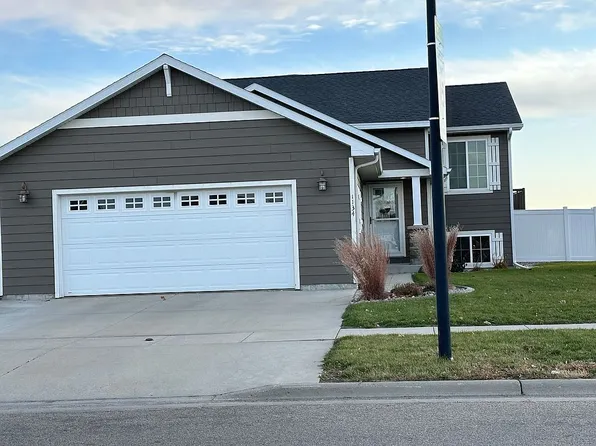 1134 15th St S, Brookings, SD 57006