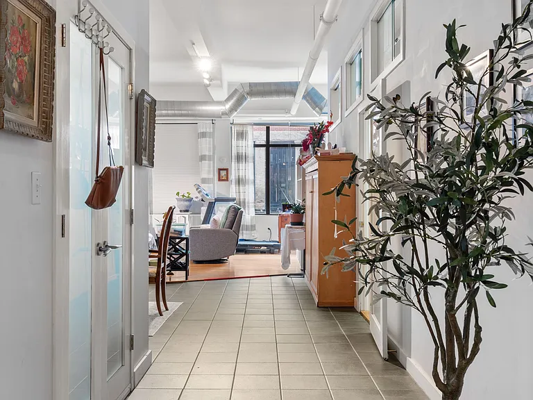 1200 Washington St #121 — Photo 24