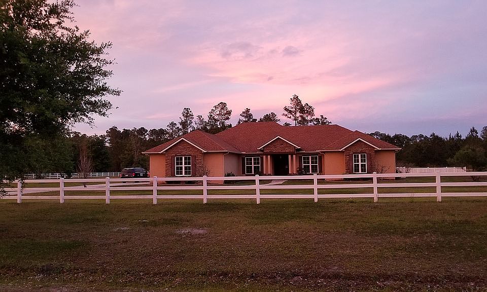 2nd image of 140 Ashton Oaks Dr