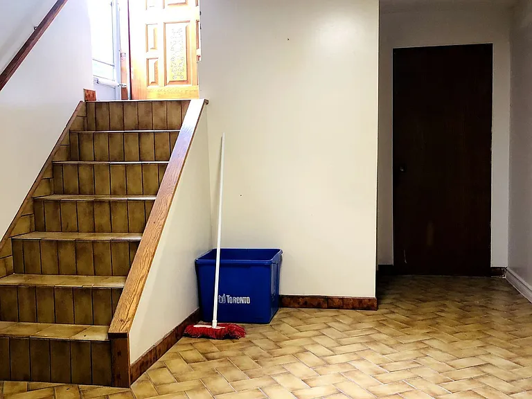 8 Plainfield Rd #BASEMENT — Photo 4
