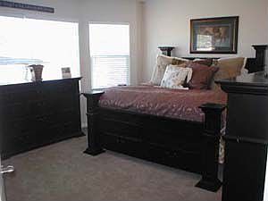 master bed room