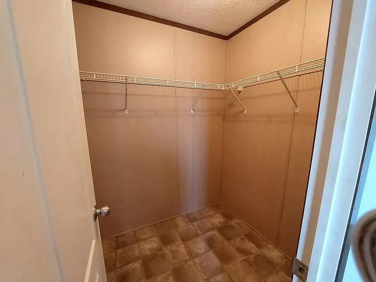 5749 Knollview Dr #5749KN — Photo 10