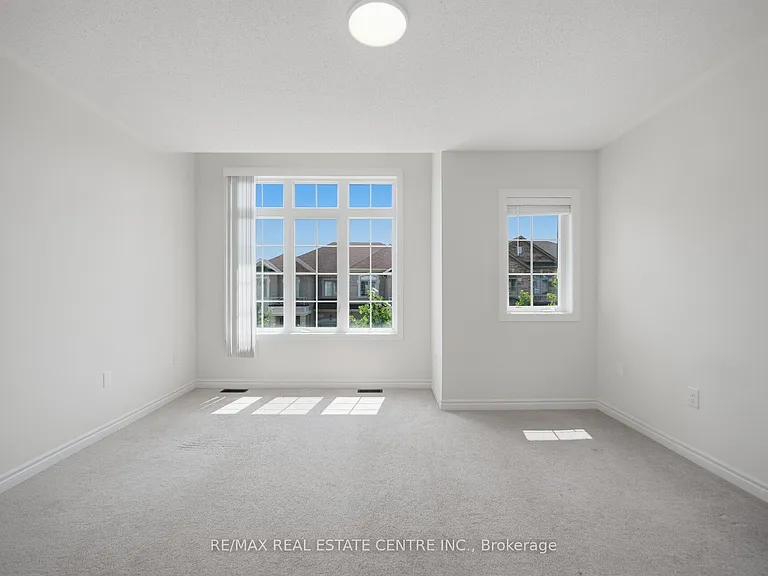 99 Colville Pl — Photo 36