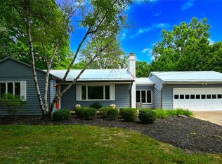 351 N Messner Rd, Akron, OH 44319