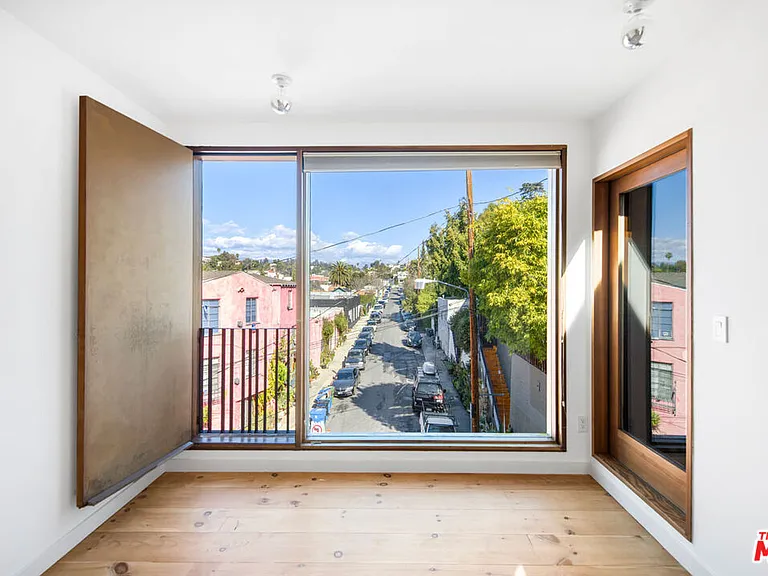 1416 Fairbanks Pl — Photo 17