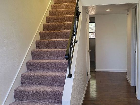 2nd image of 143 Woodhaven Dr