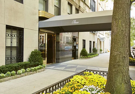 Sold by Brown Harris Stevens | media 19