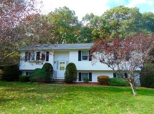 204 Rochdale St, Auburn, MA 01501