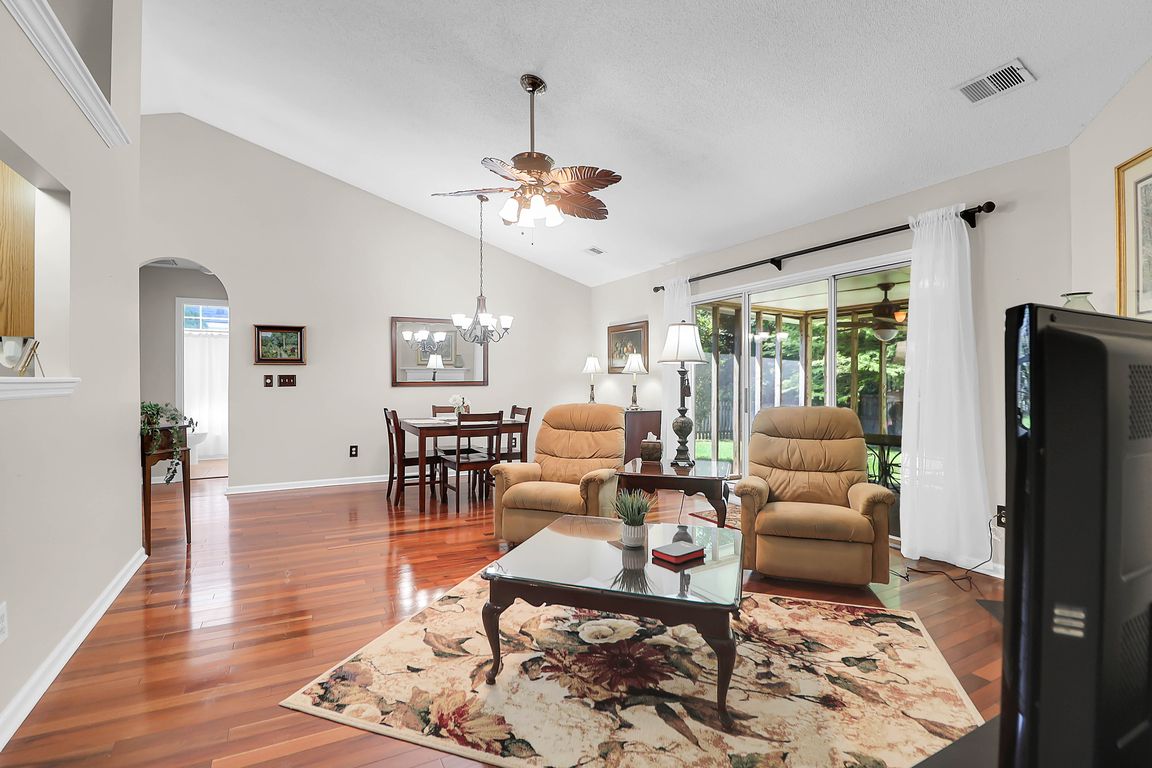 next background image