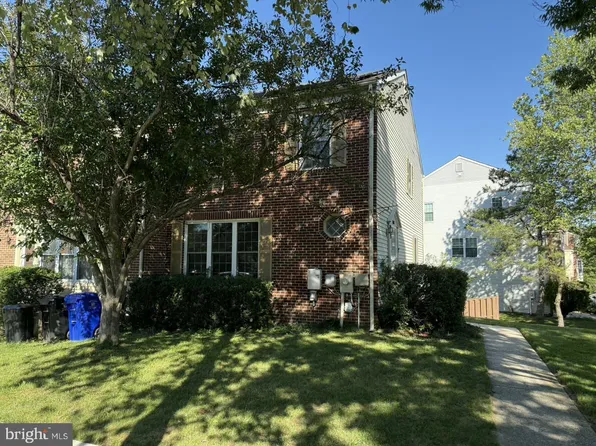 15001 Wheatland Pl, Laurel, MD 20707
