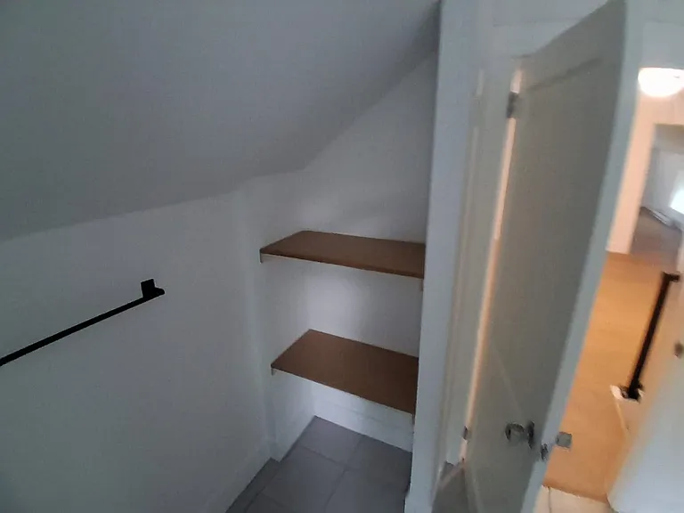 623 Columbia Ave #B — Photo 2