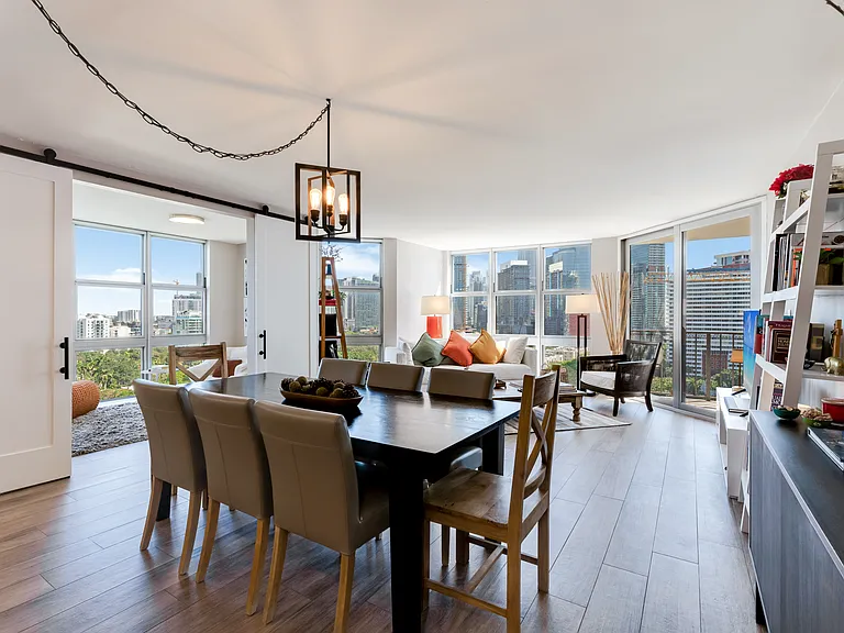 1901 Brickell Ave #B1809 — Photo 7