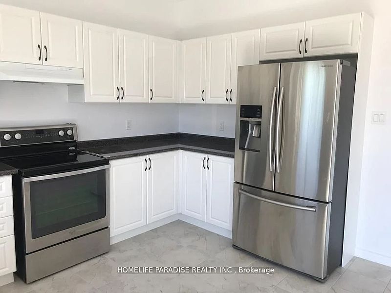 Southgate House for rent - 3 Bedrooms — photo 3