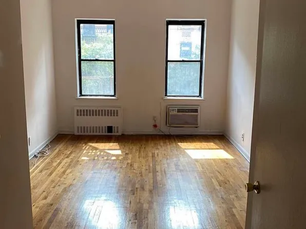 215 East 89th Street image 1 of 8
