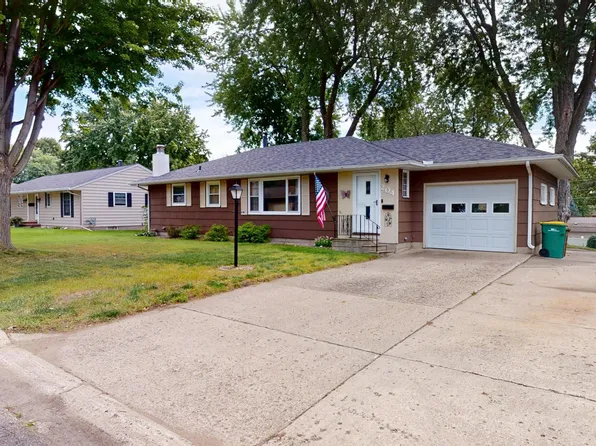 204 Fairview Dr, Albert Lea, MN 56007