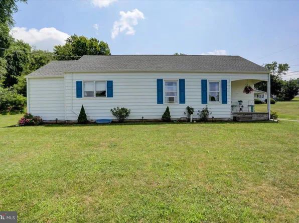 7246 Slabtown Rd #1, Waynesboro, PA 17268