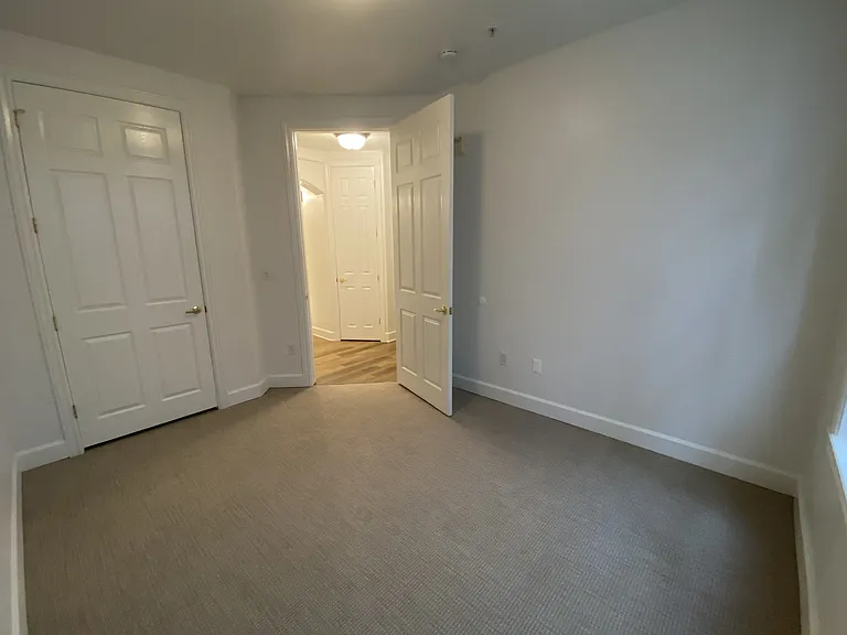 1735 N Ogden St #101 — Photo 18
