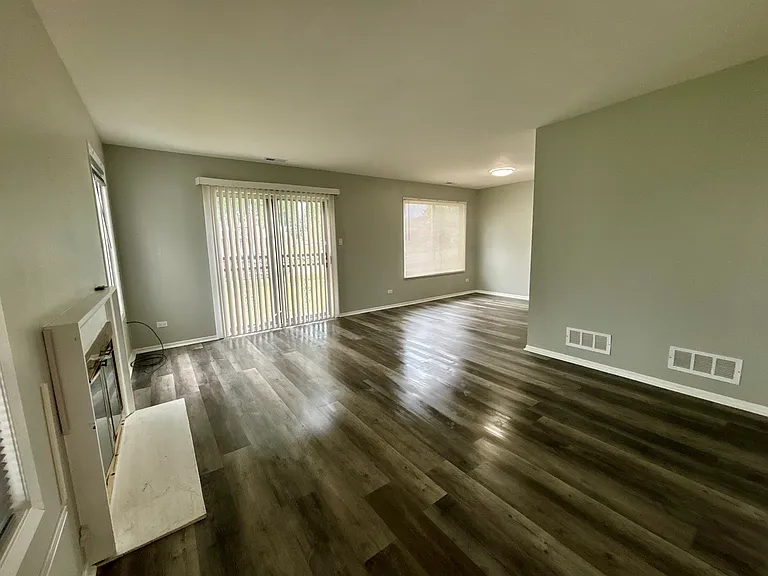 48 Churn Rd — Photo 2
