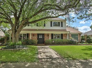 11407 Olympia Dr, Houston, TX 77077